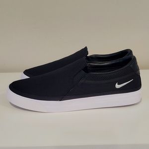 Nike Court Legacy Slip-on